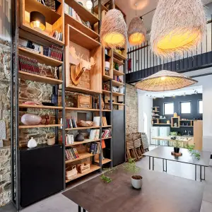 Salon